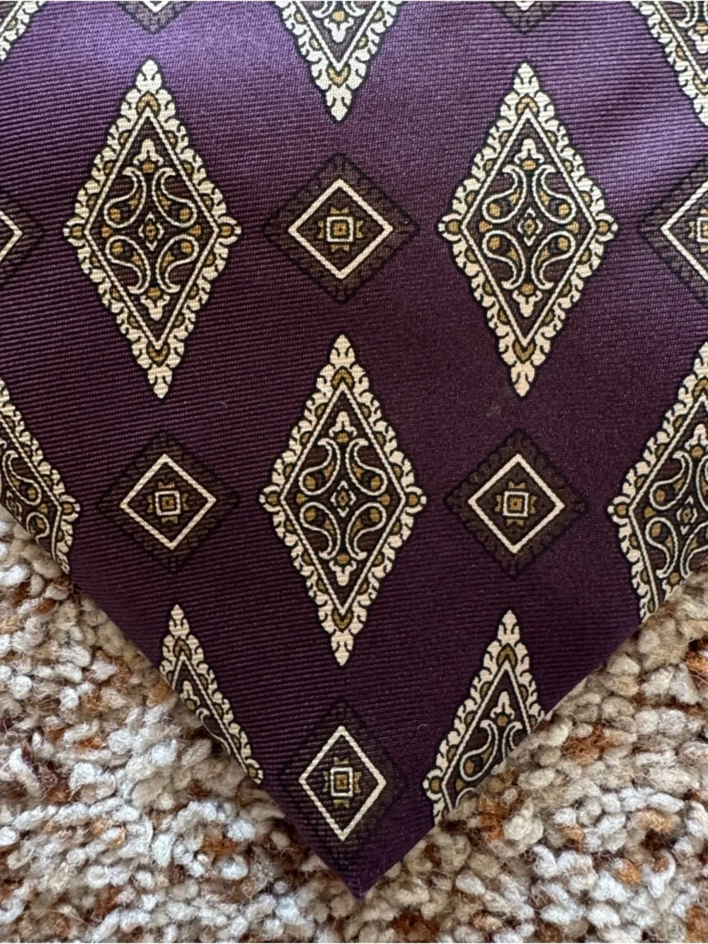 Chaps Ralph Lauren Silk Tie Purple Geometric Diamond USA 59.5 x 3.5